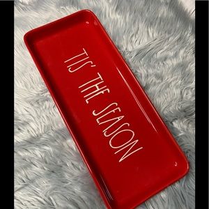 🆕 Rae Dunn “Tis the season” ceramic tray plate